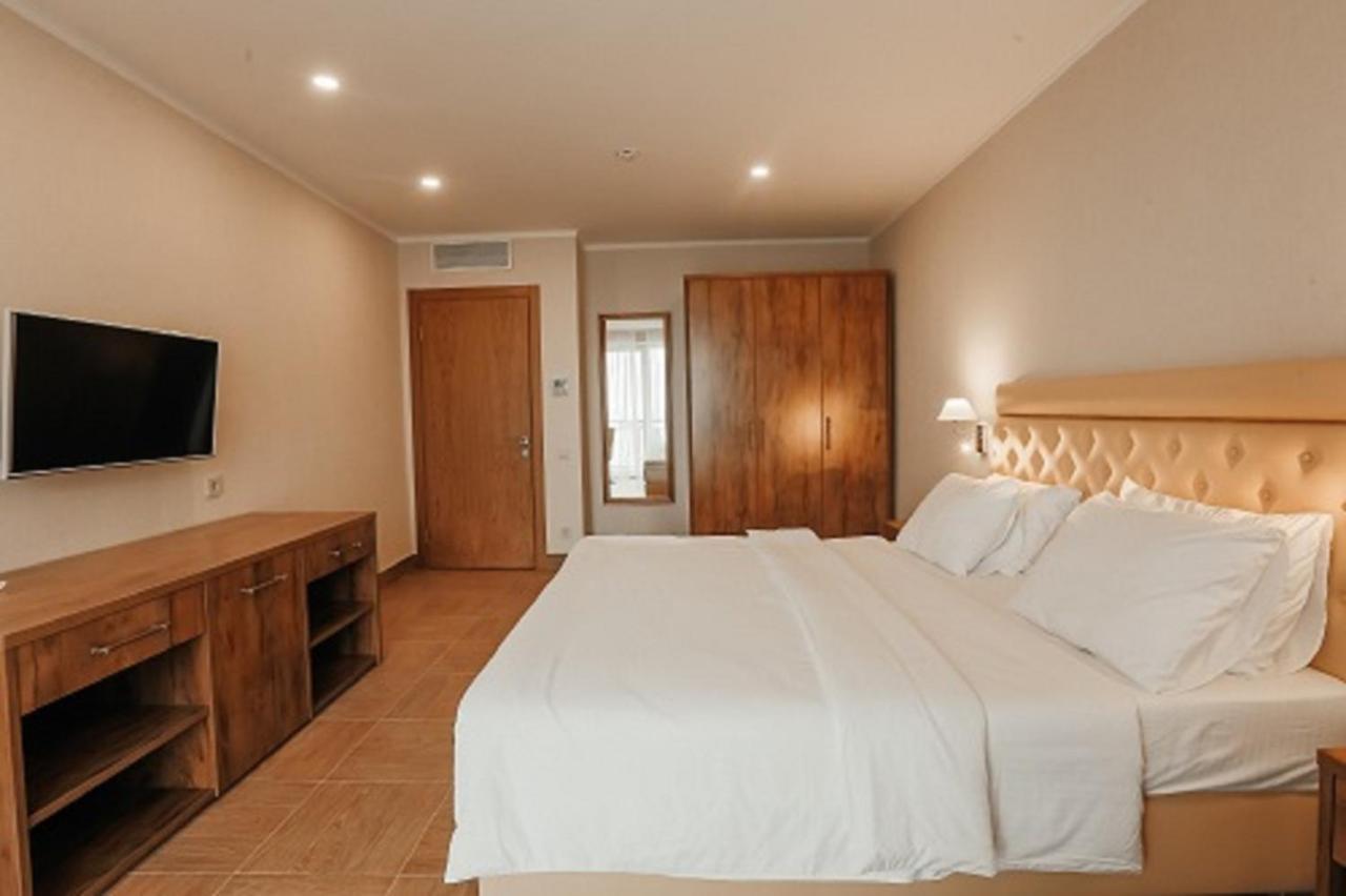 Amza Park Hotel Gagra Eksteriør billede