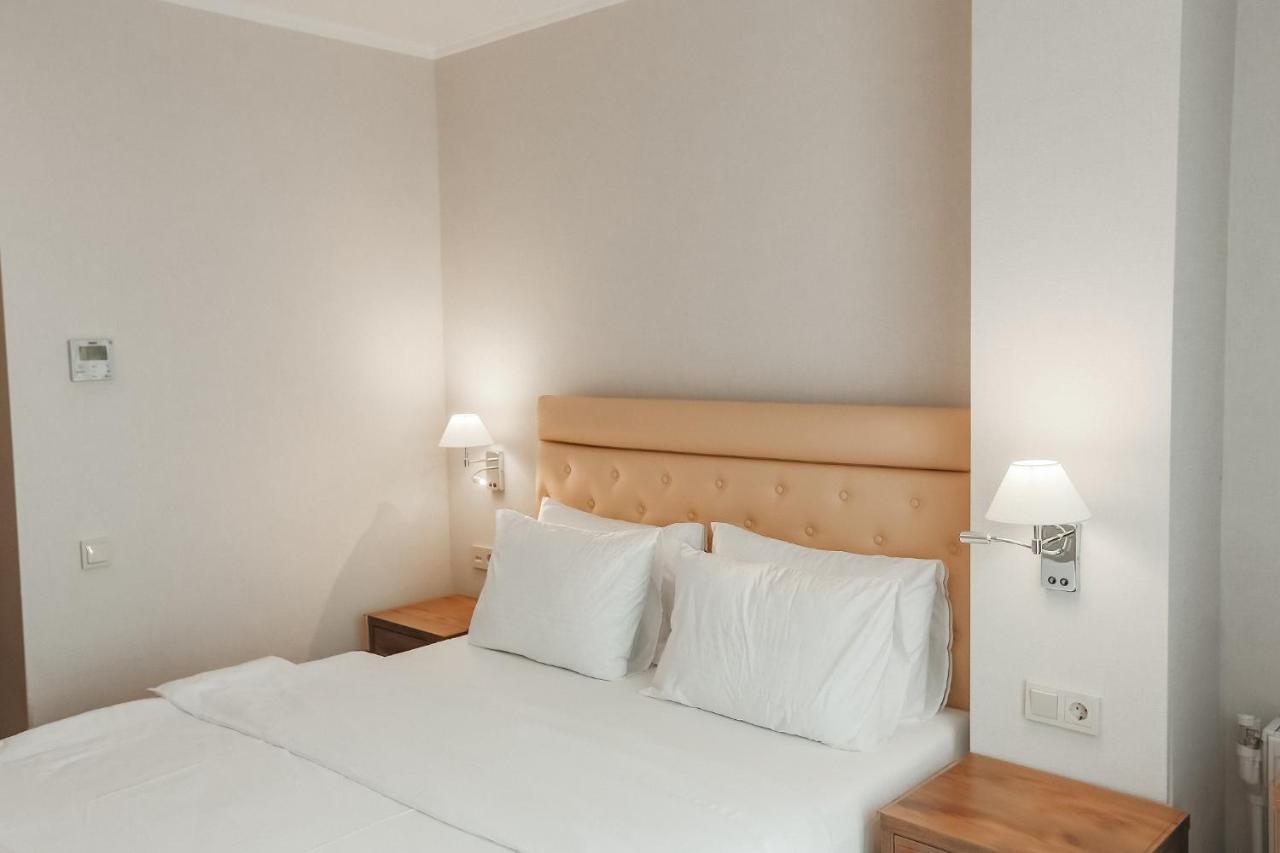 Amza Park Hotel Gagra Eksteriør billede