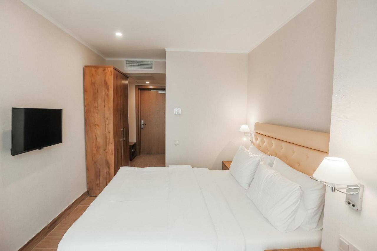 Amza Park Hotel Gagra Eksteriør billede