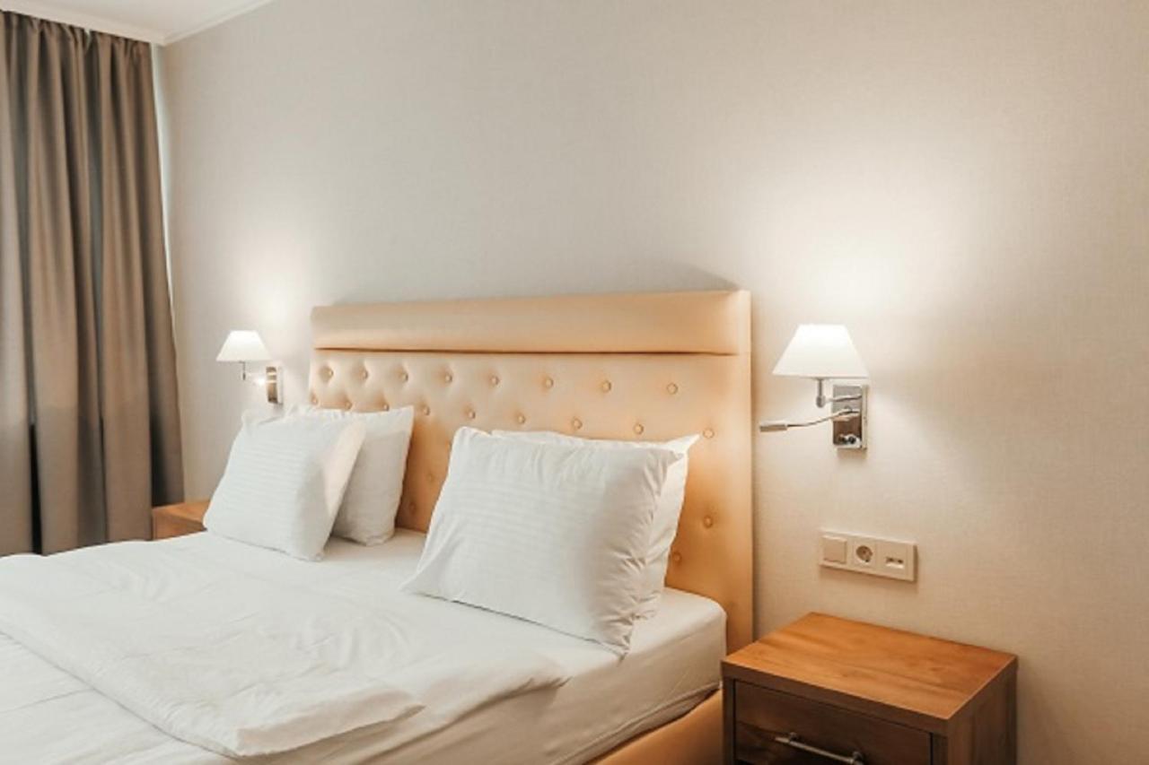 Amza Park Hotel Gagra Eksteriør billede