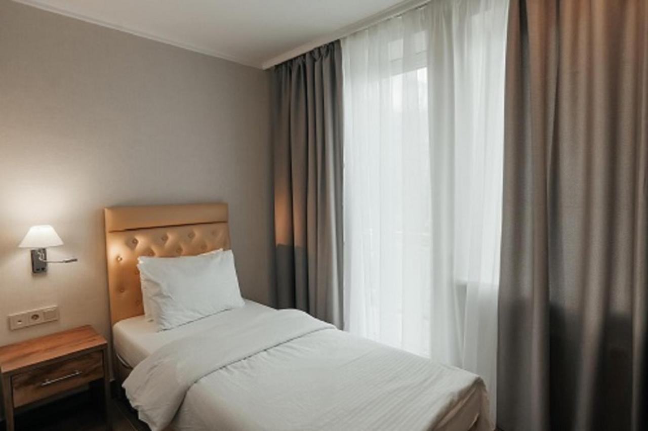 Amza Park Hotel Gagra Eksteriør billede