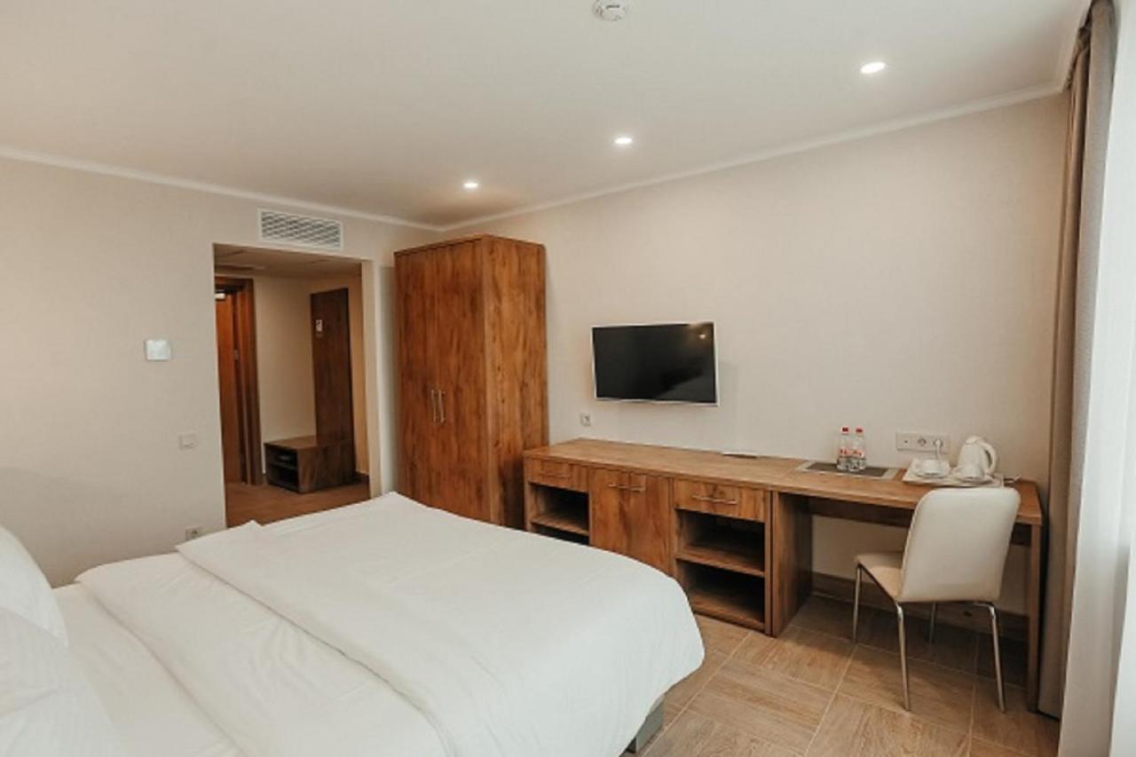 Amza Park Hotel Gagra Eksteriør billede