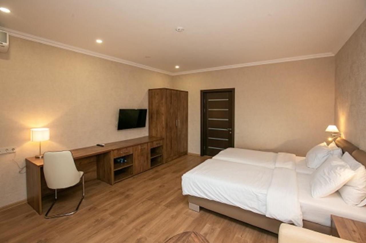 Amza Park Hotel Gagra Eksteriør billede