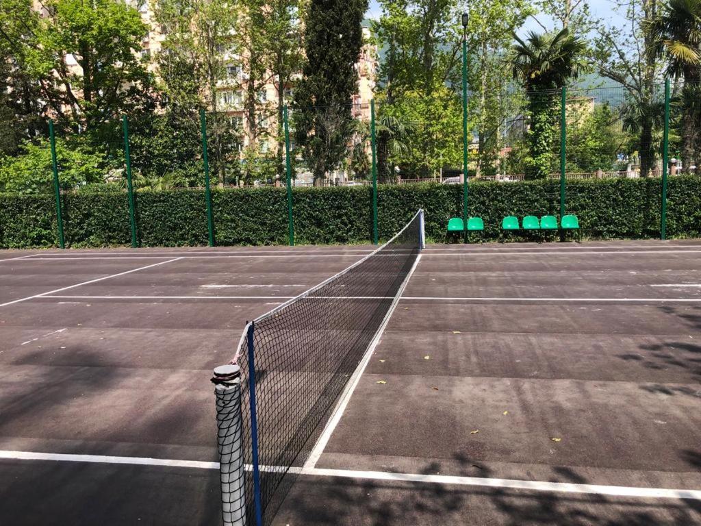 Amza Park Hotel Gagra Eksteriør billede